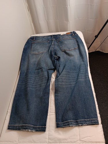 Judy Blue Look At Me Now High Rise Vintage Wash Crop Wide Leg Jeans Sz 24 - Picture 4 of 8