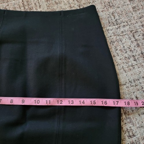 EUC Spanx Black Thick Stretch Pencil Cut Skirt Business Casual Workwear Skirt - Picture 11 of 12