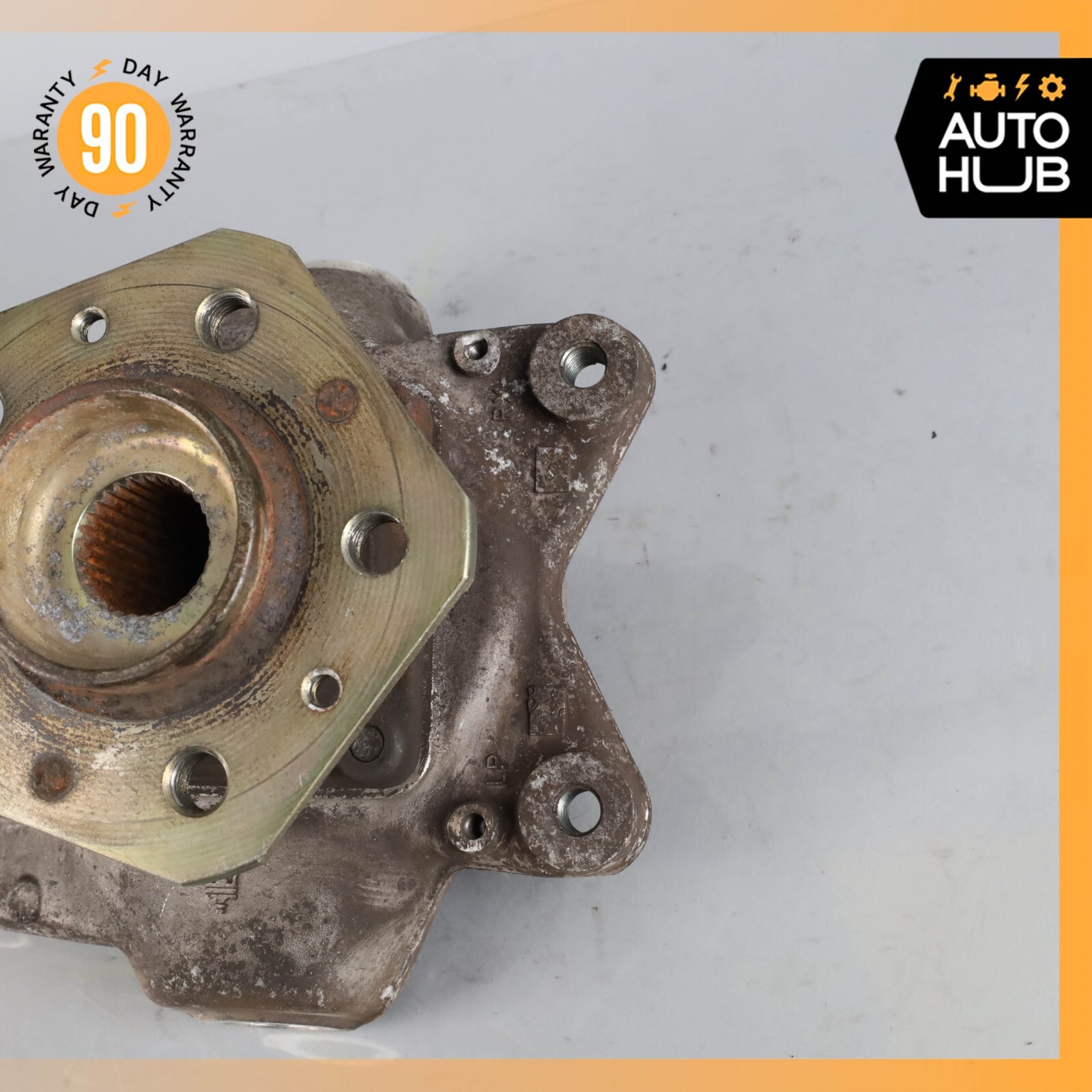 02-05 Maserati Coupe 4200 Cambiocorsa M138 Front Right Side Spindle Knuckle OEM