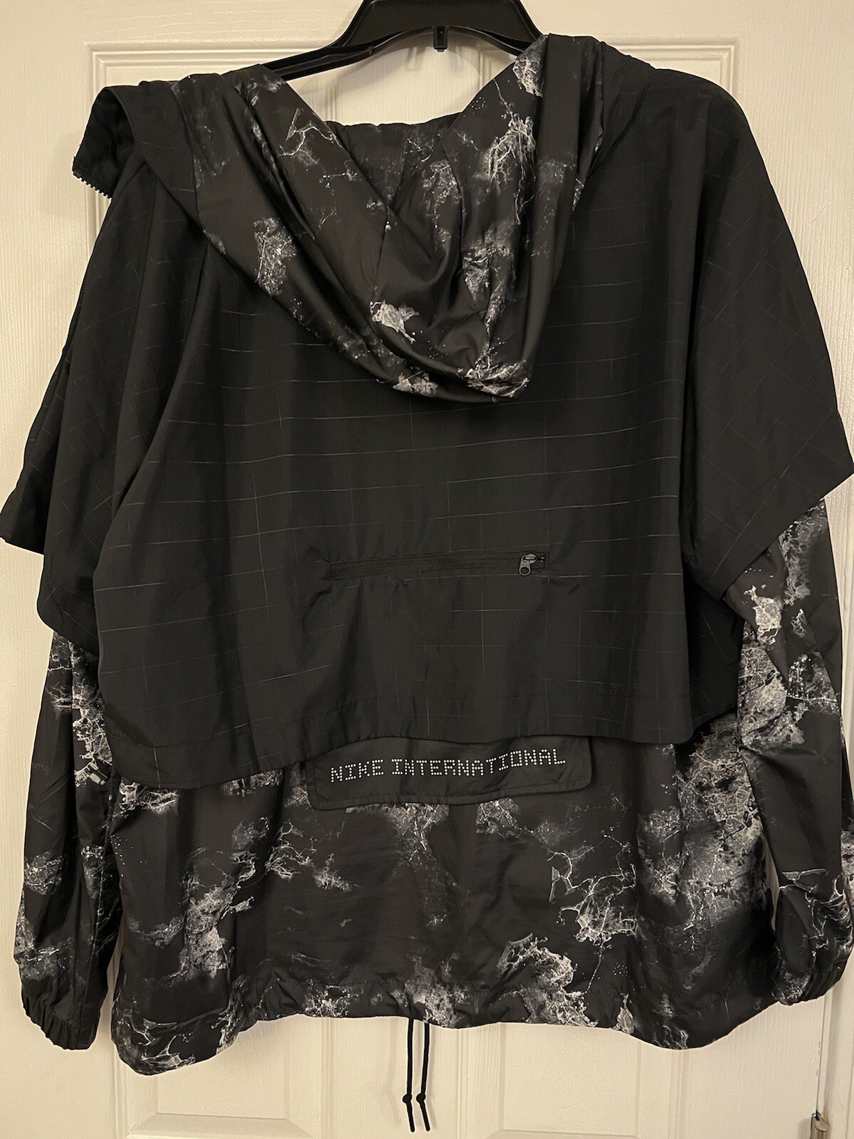 NIKE Jacket Windrunner Black Packable Internation… - image 2