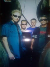 -The Offspring poster + report spanish magazine