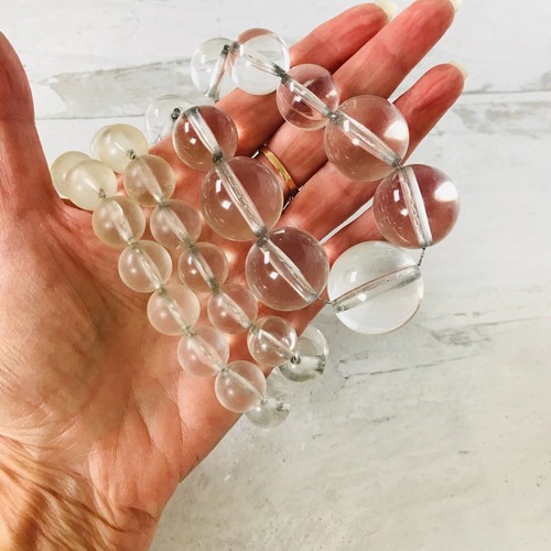 VTG Pools of Light Style Clear Lucite Necklace Les Bernard Graduated Beads 30" L - Picture 10 of 11