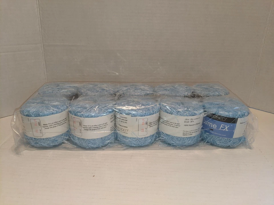 Lote de (10) Hilos Berroco PLUME FX Baby Blue Francia 20g - 63yds. Cada #6740 *NUEVO* Foto 2 de 4