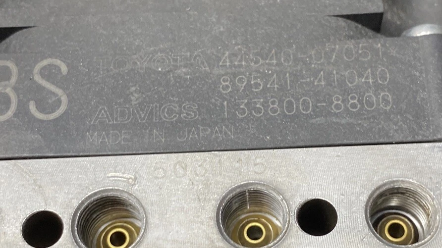 Módulo de bomba de freno ABS reacondicionado 2009-2010 Toyota Avalon | 44540-07051 Foto 3 de 3