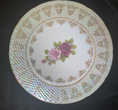 THUN Karlovarsky Porcelain-Double Rose Center-Iridescent edge-10   Dinner Plate