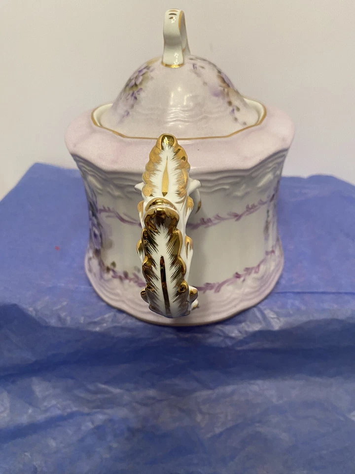 Tetera musical vintage adornada con adornos dorados flores de lavanda juega piel Elise Foto 4 de 4