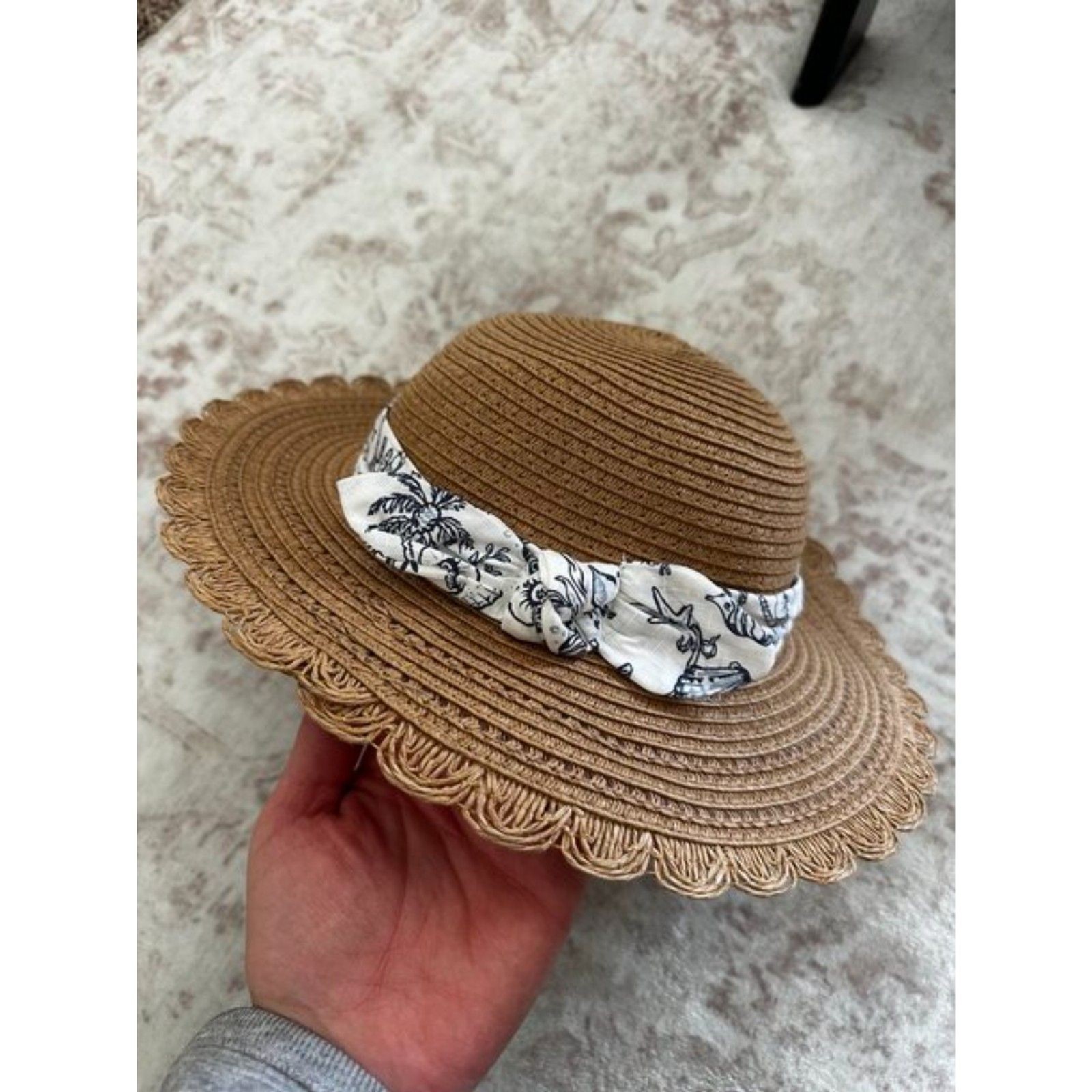 Happily Grey Kids Straw Sun Hat Scalloped Brim Floral Ribbon NWT