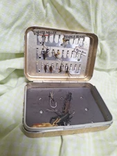 Perrine #69 Fly Fishing Box Vintage Aluminum Gold White Miller Female Beaver