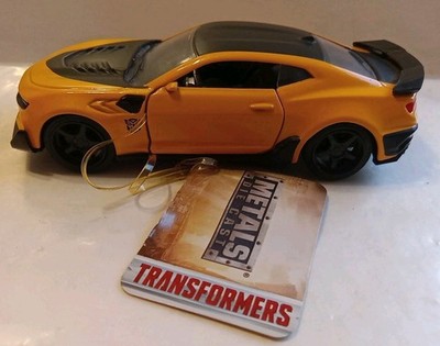 JADA TRANSFORMERS BUMBLEBEE 1/32 2014 CAMARO2017 HASBRO PREOWNED