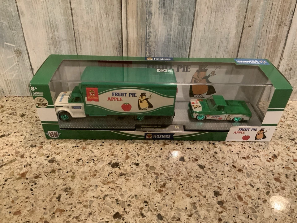 1:64 CHASE M2 Machines 1968 Chevrolet C60 & 1974 Cheyenne Hostess Fruit Pie - Image 4 of 4