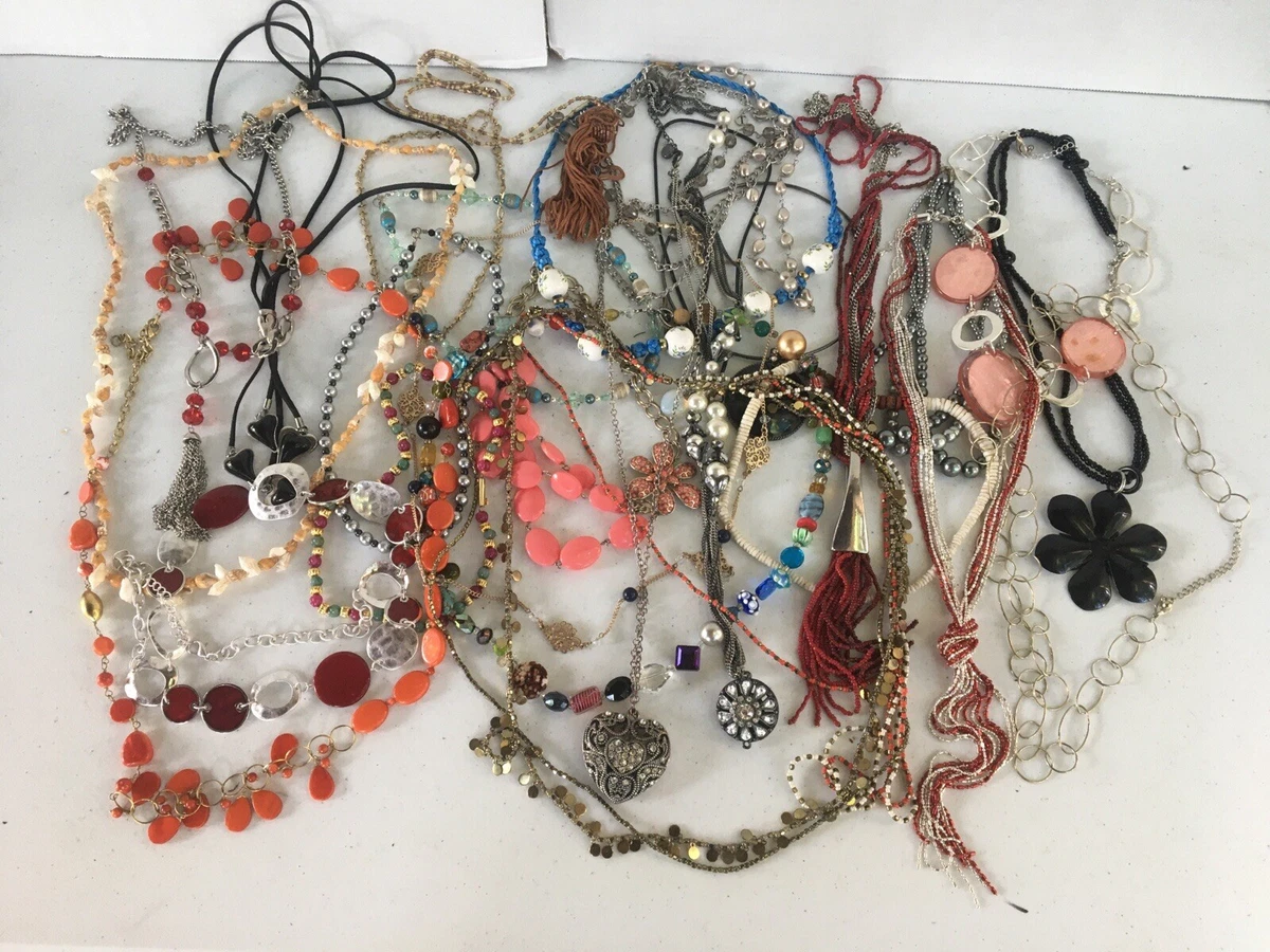 Lot of Mix Necklaces Assorted Styles, Sizes, Colors Chains 2.14 Lbs Bulk  Jewelry