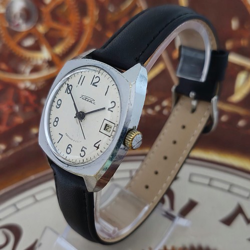 Orologio URSS RAKETA 2614.Н Orologio da polso meccanico vintage SOVIETICO 19 gioielli - Foto 8 di 24