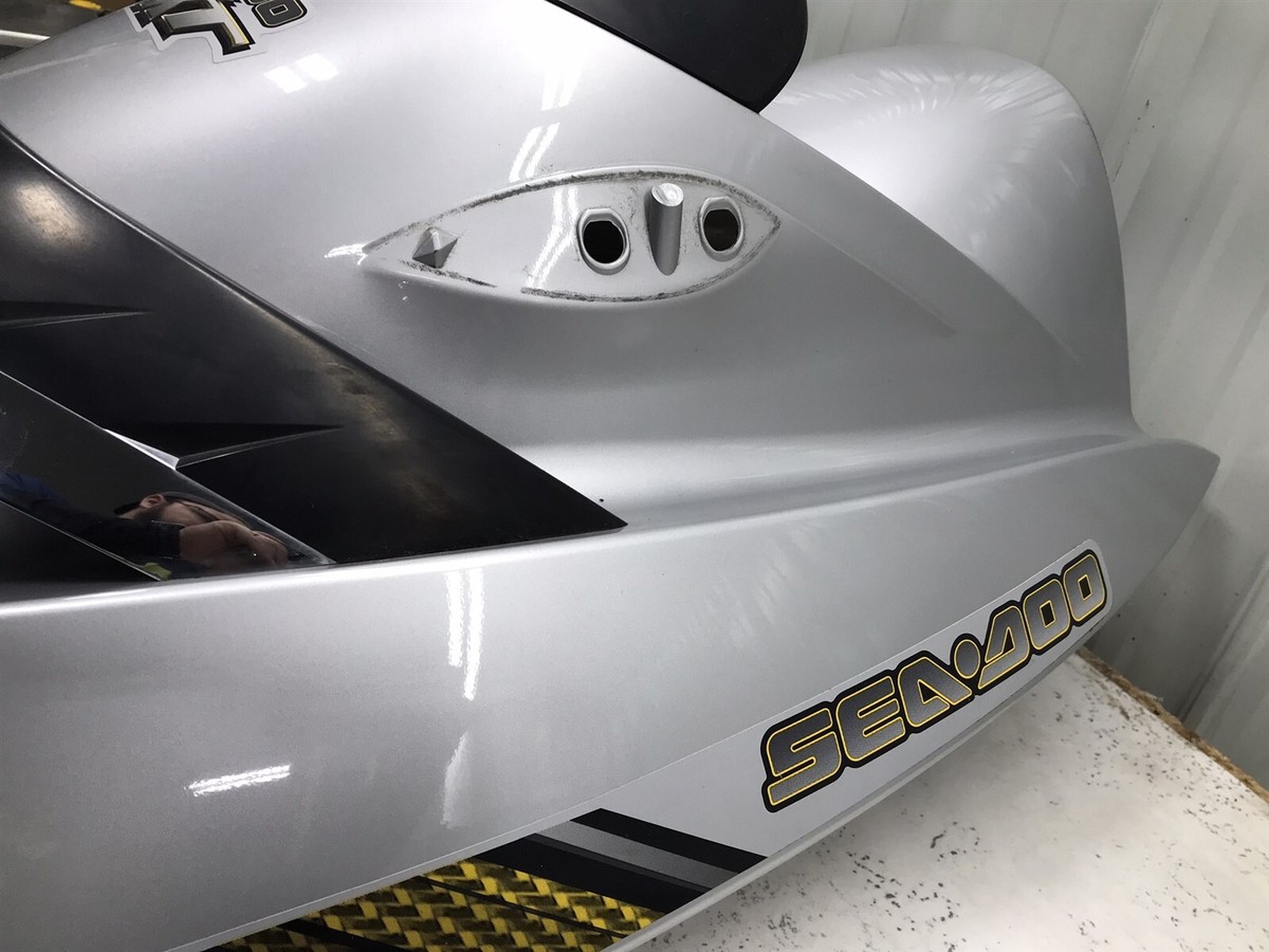 08 Sea-Doo RTX 215 4-TEC Supercharged Jet Ski front hood 08 Sea-Doo RTX 215 4-TEC Supercharged Jet Ski front hood