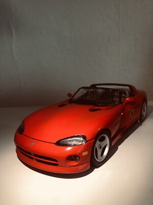 1:18 Dodge Viper RT/10