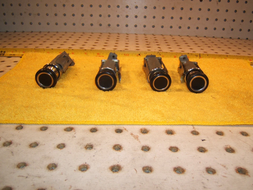 Isqueiro de charuto Mercedes 73-76 W115 240D 300D no painel fabricante de equipamento original 1 Assemby com plugue lateral - Imagem 2 de 4