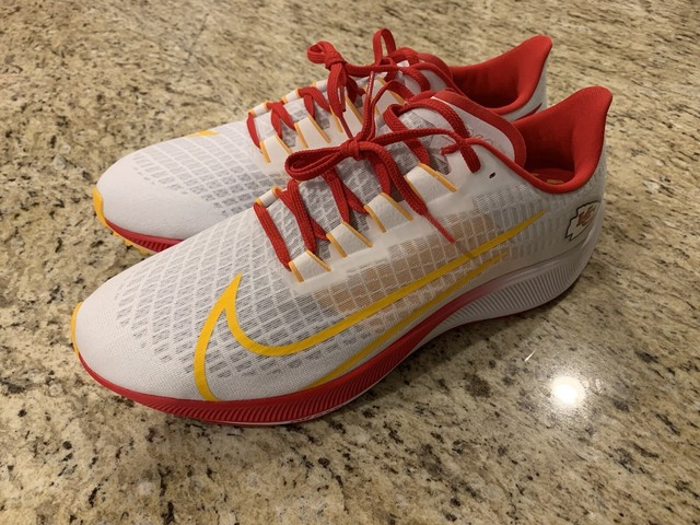 chiefs tennis shoes nike