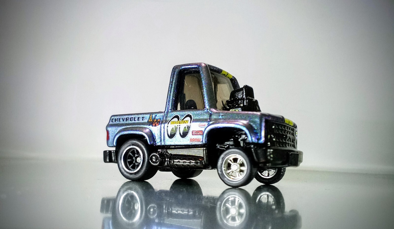 Hot Wheels Custom Mooneyes TOONED '83 Chevy Silverado Gasser Treasure