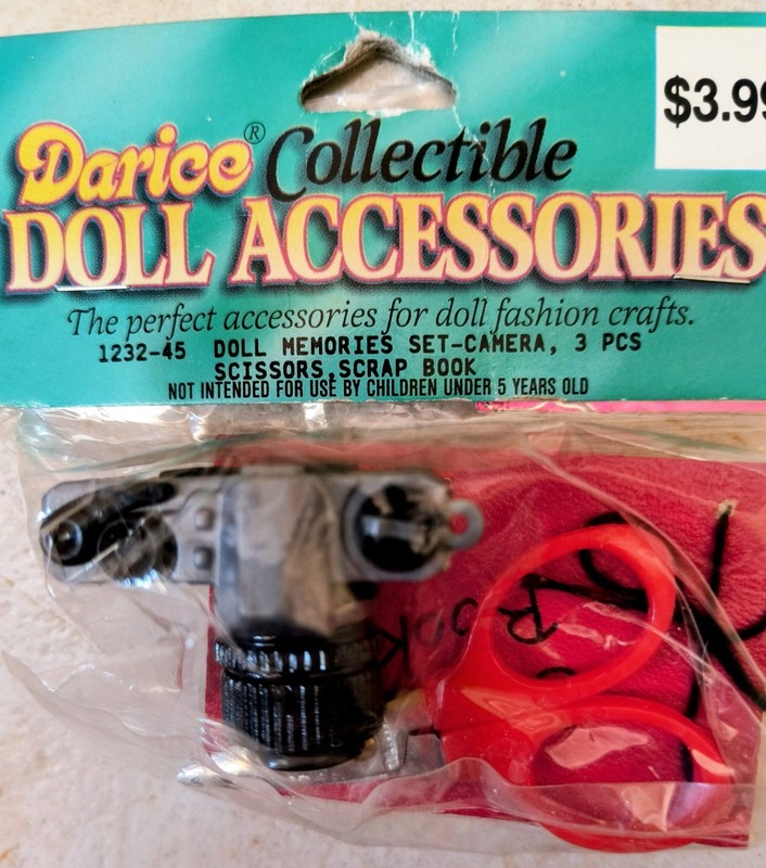 DOLL MEMORIES SET CAMERA, Scissors ✂️ Scrapbook📖 Darice Collectible Accessories