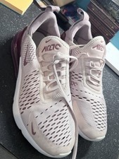 Nike Air Max 270 Gr 40 Rosa