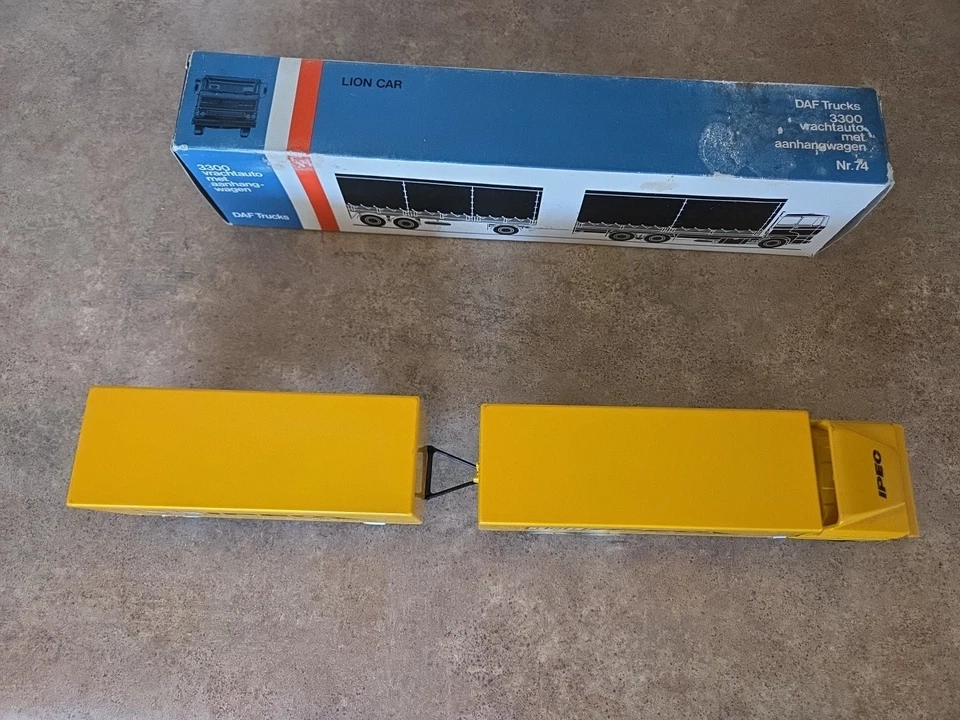 Rare LION 1:50 DAF 3300 TNT IPEC EXPRESS Truck & DRAG TRAILER PROMOTION NL Model - image 4 of 4