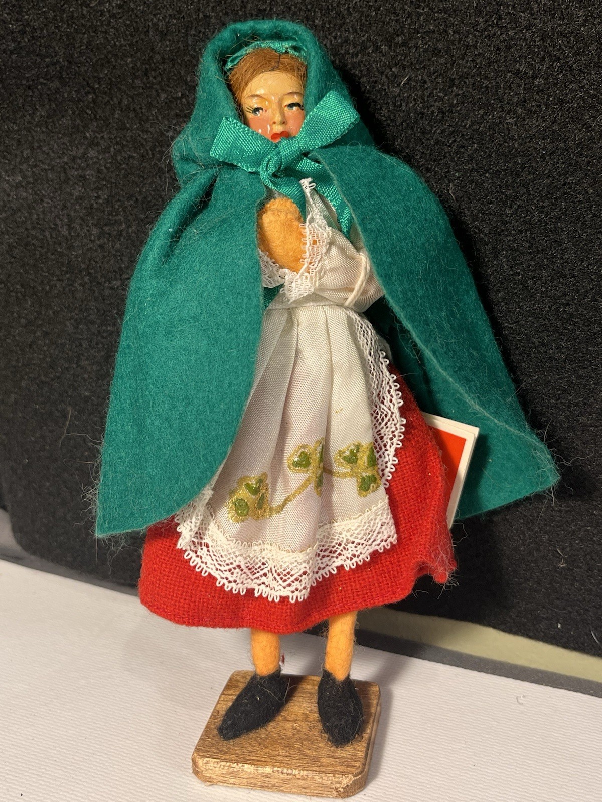 Jay of Dublin Irish Handmade Character Doll 8&rdquo; w Tag Felt Cloak Vintage
