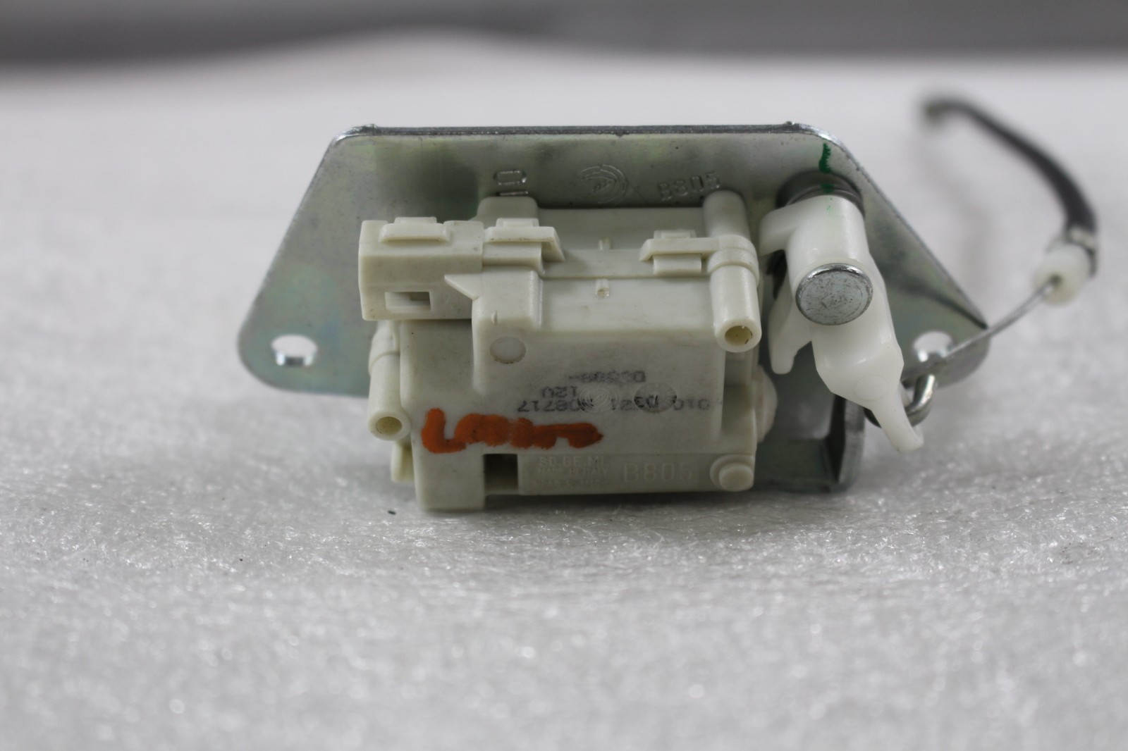 Maserati GranTurismo Lid lock P/N 80052700