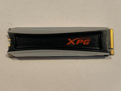 XPG Spectrix S40G 512GB RGB M.2 2280 PCIe Gen3x4 SSD