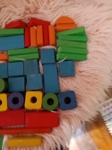 Lincoln Logs Vintage Playskool Colored Wood Building Blocks 49 pcs Wood Play - Picture 3 of 9
