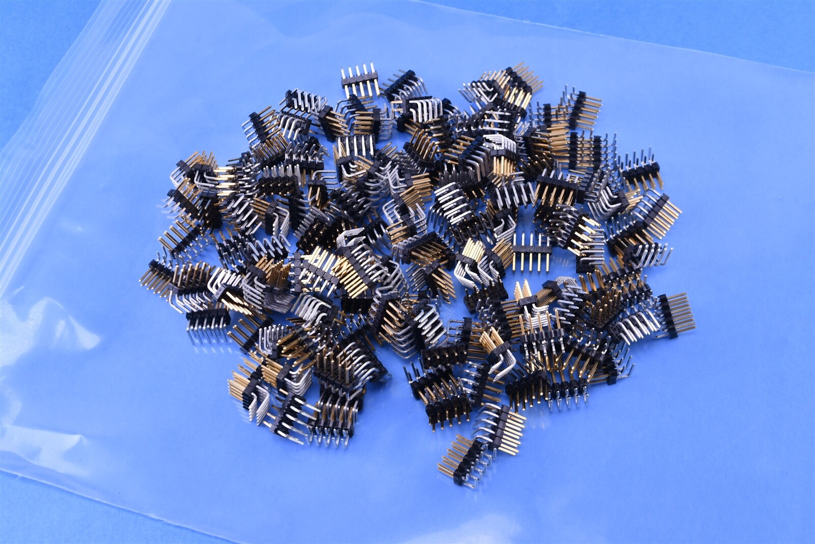 100 Samtec Connector Header Through Hole Right Angle 10P .100" TSW-105-08-L-D-RA