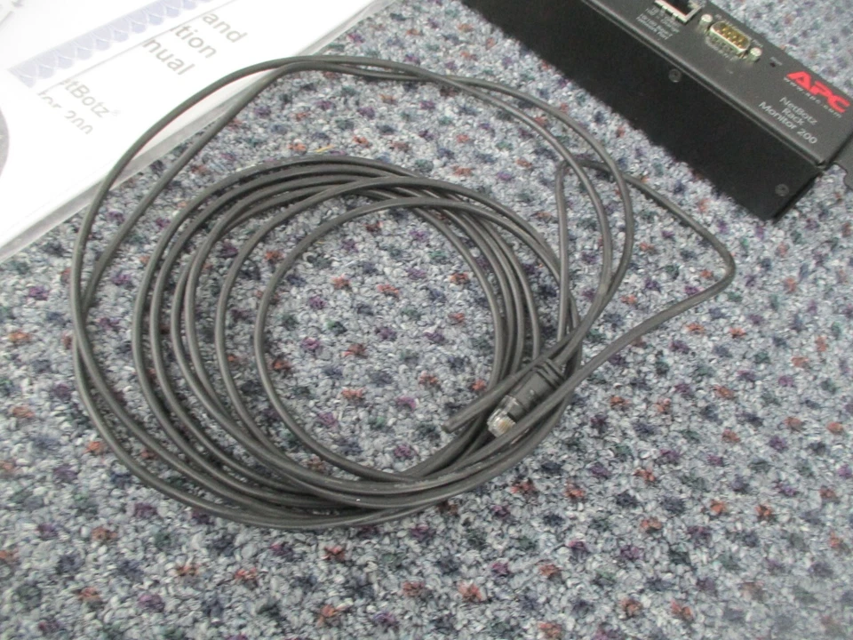 APC NBRK0200 NetBotz  Environmental Rack Monitor 200 - Image 3 of 4