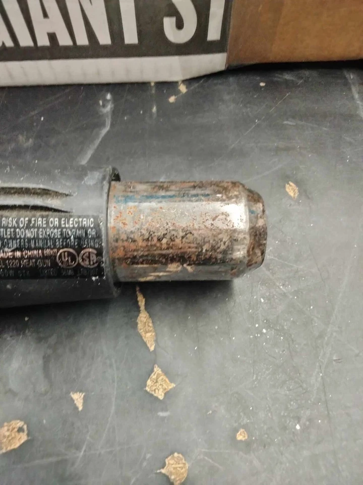 Pistola de calor Milwaukee modelo 1220. Funcionando. Foto 3 de 4