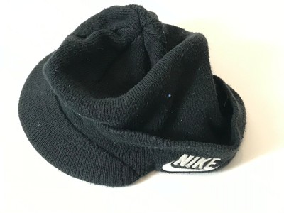 WOMEN'S NIKE BLACK BEANIE HAT SIZE M/L | eBay
