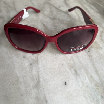 Guess Women\'s Sunglasses in Brown with Red Case Glamadise - Italian fashion paradise - Women main image 3