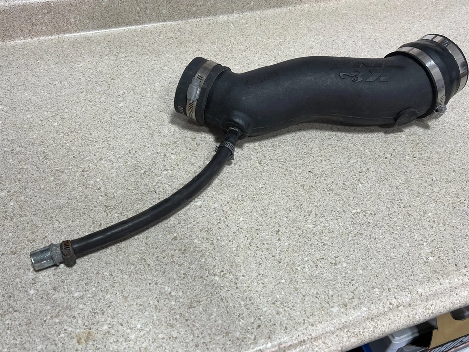 Ford Mustang V6 1999-2004 3,8 L sistema de admisión de aire frío K&N Foto 2 de 4