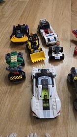 LEGO City & Marvel Vehicles Bundle - Includes 5 Minifigures - Mixed Lot
