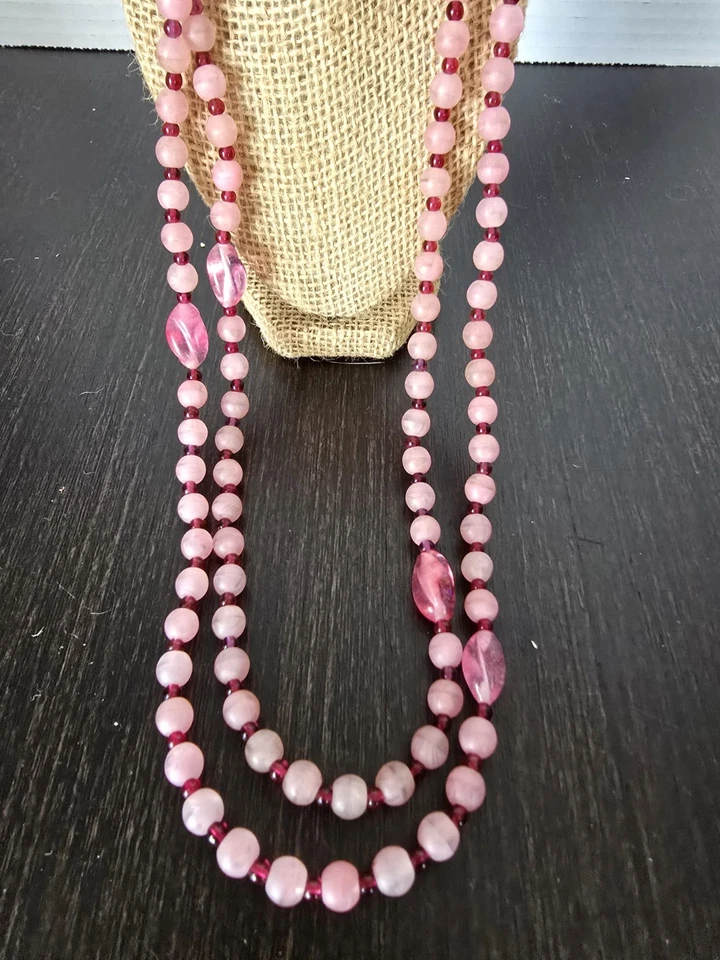 Collar largo Pick de cuentas de vidrio con cuentas de granate rojo Foto 2 de 4