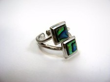 Gorgeous Vintage Ring: Silver Tone Double Abalone Squares Design Sz. 5