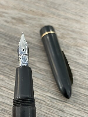 Stylo Plume Ancien En Bakélite Alpin 230 - Vintage, Occasion, Pour Collection