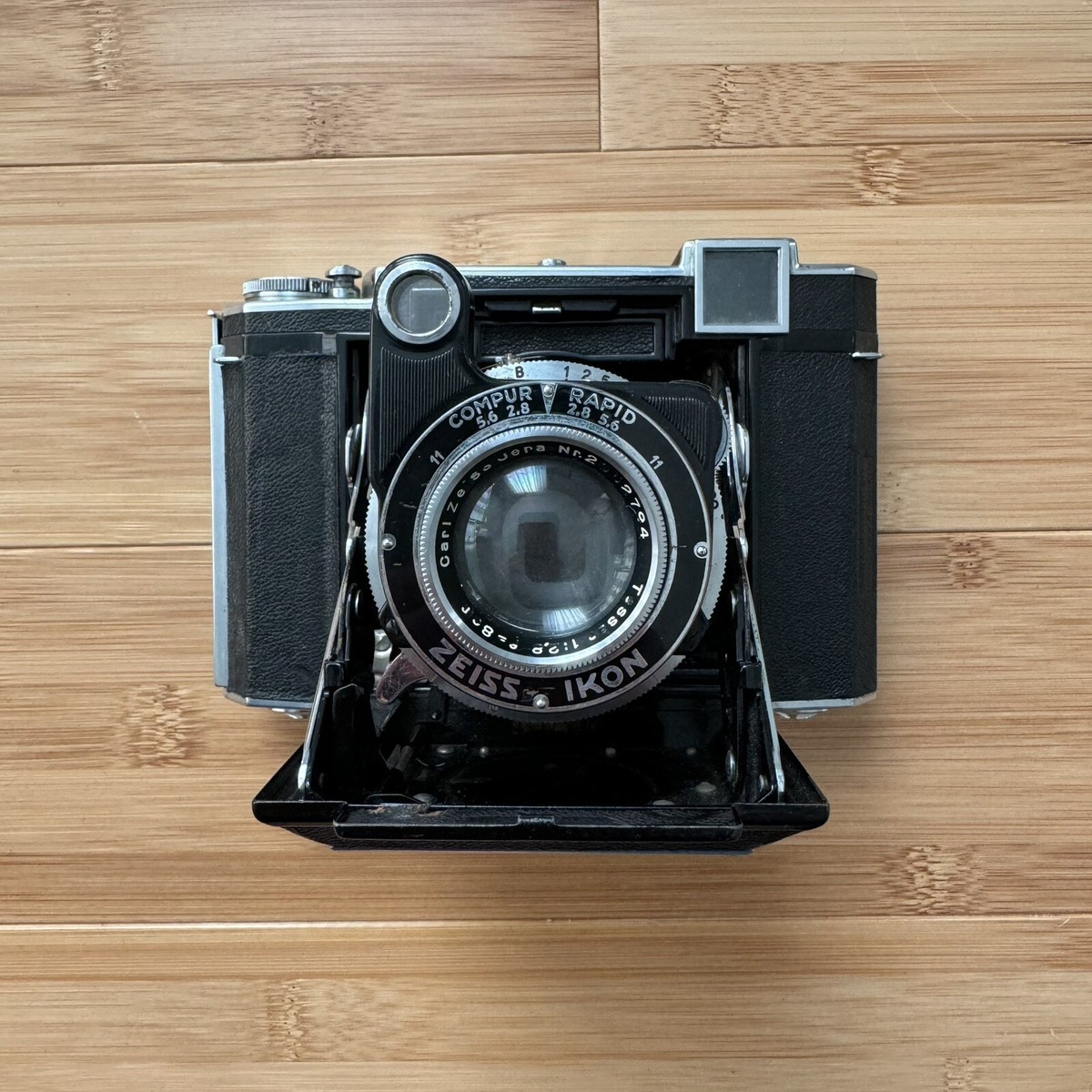 Zeiss Ikon Super Ikonta 532/16 Tessar F/2.8 80mm Camera W/ Case  