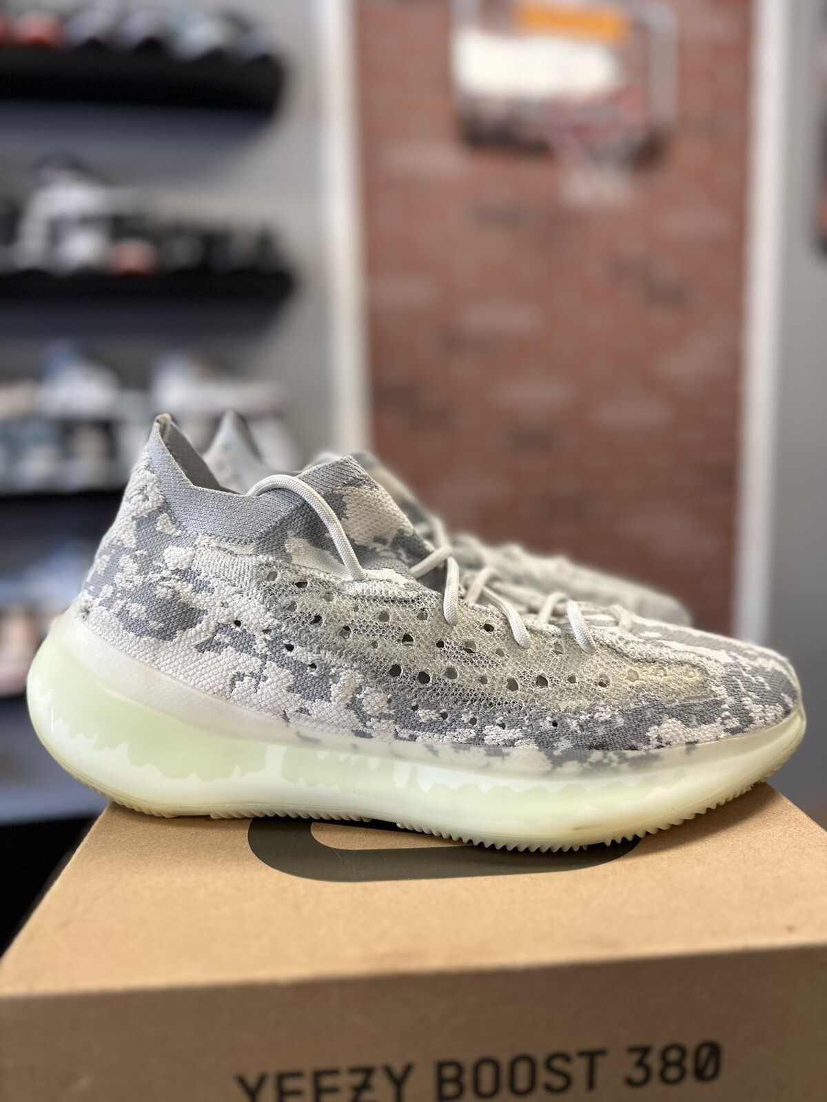 Size 11.5 - Adidas Yeezy Boost 380 Alien FV3260 Rare Release Authentic image 7