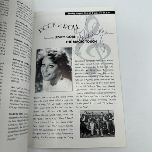 JOHN DREW THEATER GUILD HALL LESLEY GORE - AUTOGRAPHED - SUMMER 1997 - Picture 3 of 4