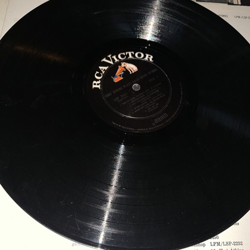 Chet Atkins Plays Back Home Hymns RCA Victor LSP 2601 - Picture 3 of 4