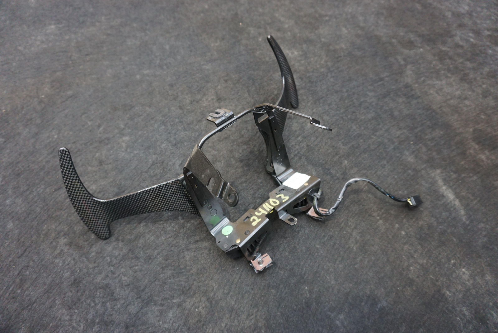 Carbon Fiber Steering Wheel Paddle Shifter OEM 5145132 Ferrari California 12-14