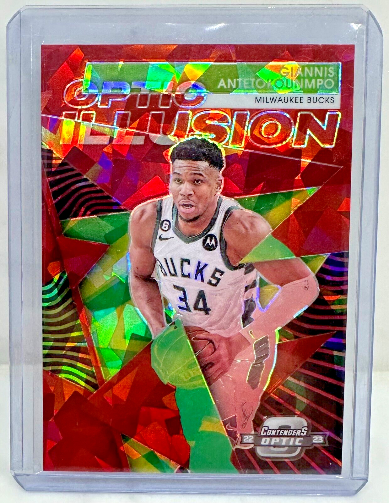 Giannis Antetokounmpo 2022-23 Contenders Optic Illusion Red Ice Prizm #14