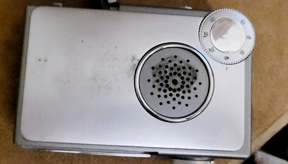 Grabadora de video de bolsillo y cámara AIPTEK DV 4500 solo piezas Foto 3 de 4