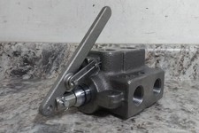 Parker Gresen DS-75 35 Max GPM 2000 Max PSI Four-Way Hydraulic Selector Valve