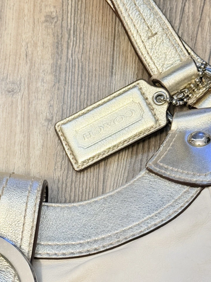 Designer Handbag Lot Crossbody/shoulder dooney Ivory/Taupe/White/Silver coach  - Image 4 of 4