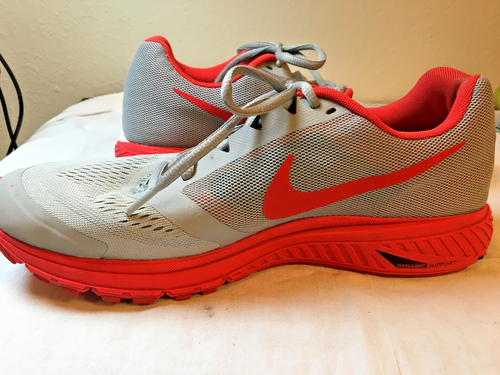 2 Paar Nike Herren Laufschuhe, Größe 9, Nike Zoom, & 1 Innensohle Set, 615587 - Bild 4 von 19