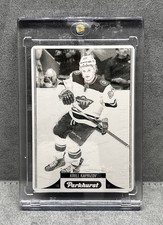 2022-23 Parkhurst Hockey Cards Checklist, Odds and Team Lists 12