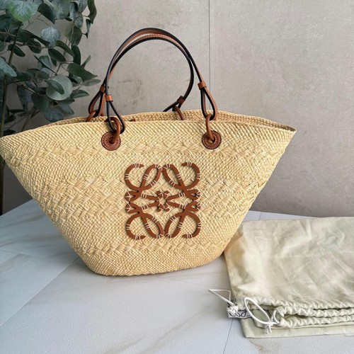 LOEWE Anagram Basket Bag Medium 617350